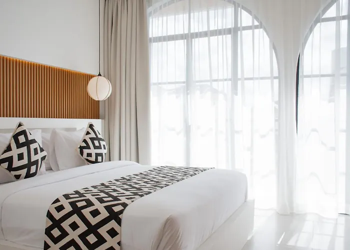 Chic Designer 1 Bedroom With Pool 別荘